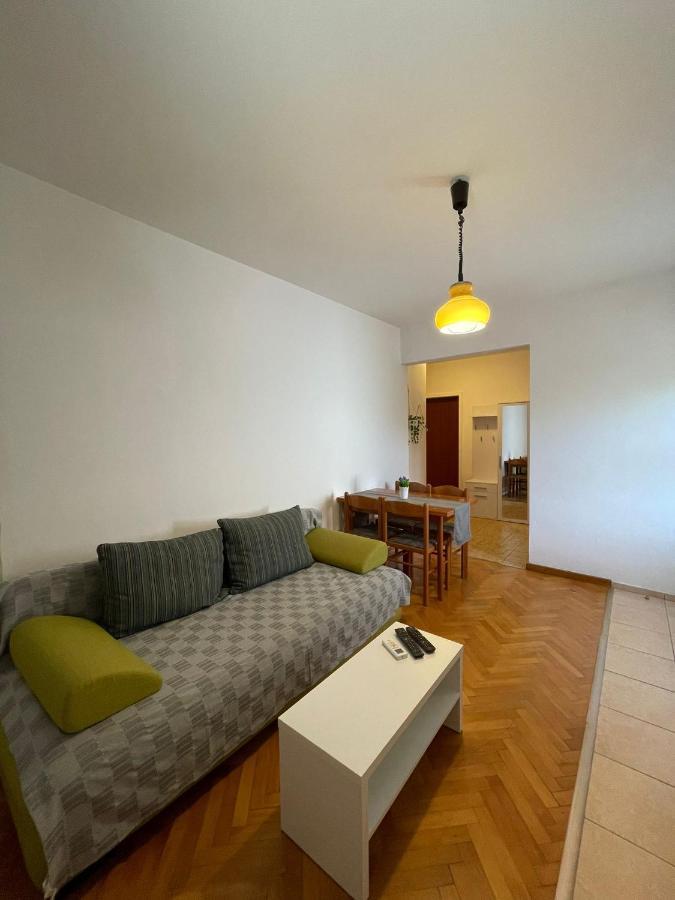 Apartments Sestan Novalja Exterior foto