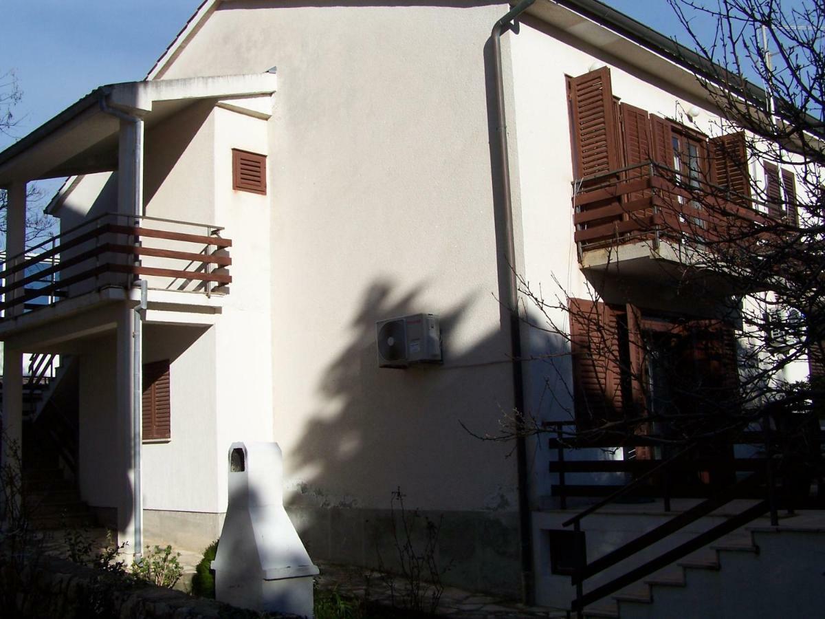 Apartments Sestan Novalja Exterior foto